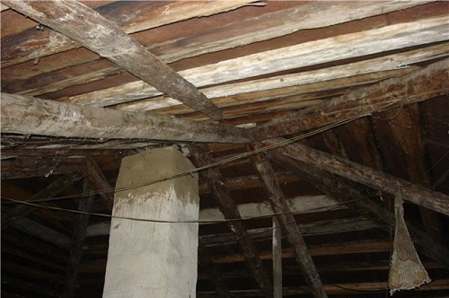 Ремонт шиферной крыши изнутри