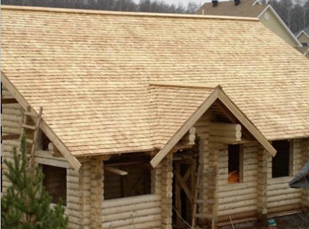 Внешний вид деревянной крыши