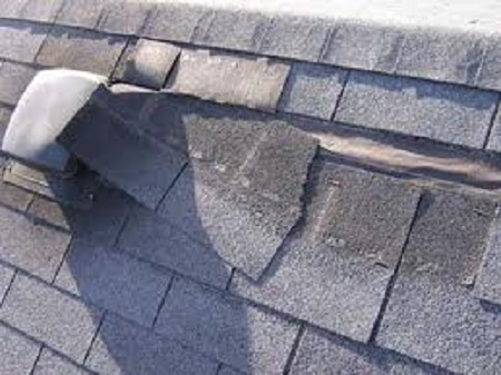 Повреждения покрытия крыши