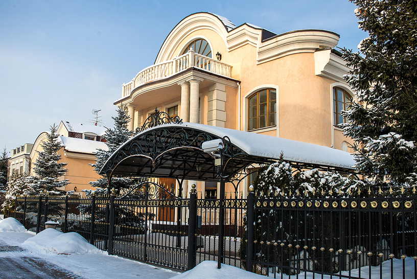 Какие дома и квартиры российские знаменитости покупают в России и за рубежом